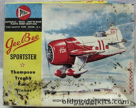 Pyro 1/32 Gee Bee Sportster - 1930s Racer, 316-149 plastic model kit